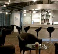 Louis' Tavern Cip First Class (conc C) Lounge 