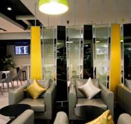 Louis' Tavern Cip First Class (conc C) Lounge 